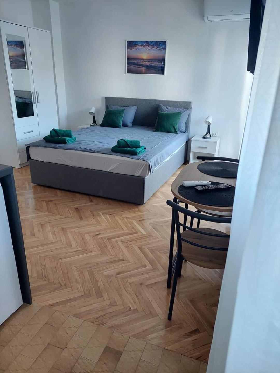 Apartmani Suhi Brod Medulin Eksteriør bilde
