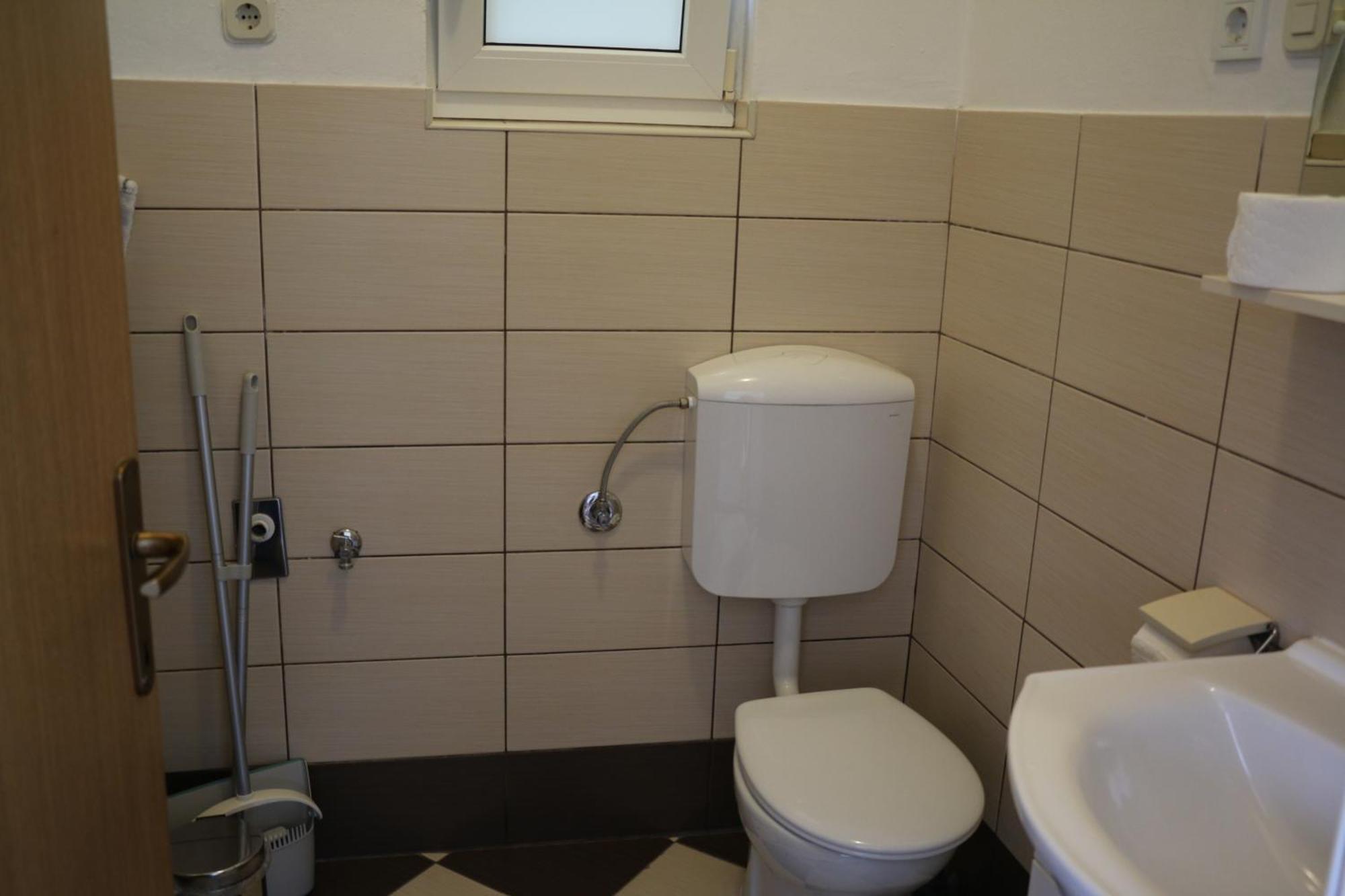 Apartmani Suhi Brod Medulin Eksteriør bilde